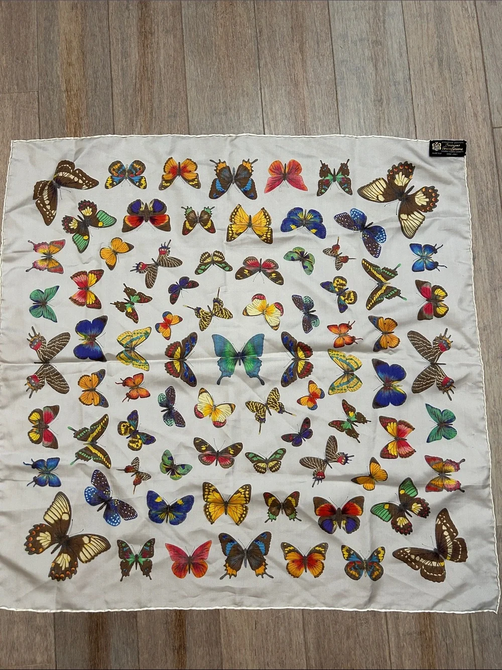 VTG silk Creazione Serica Lariana, Butterfly Print Square Scarf Italy